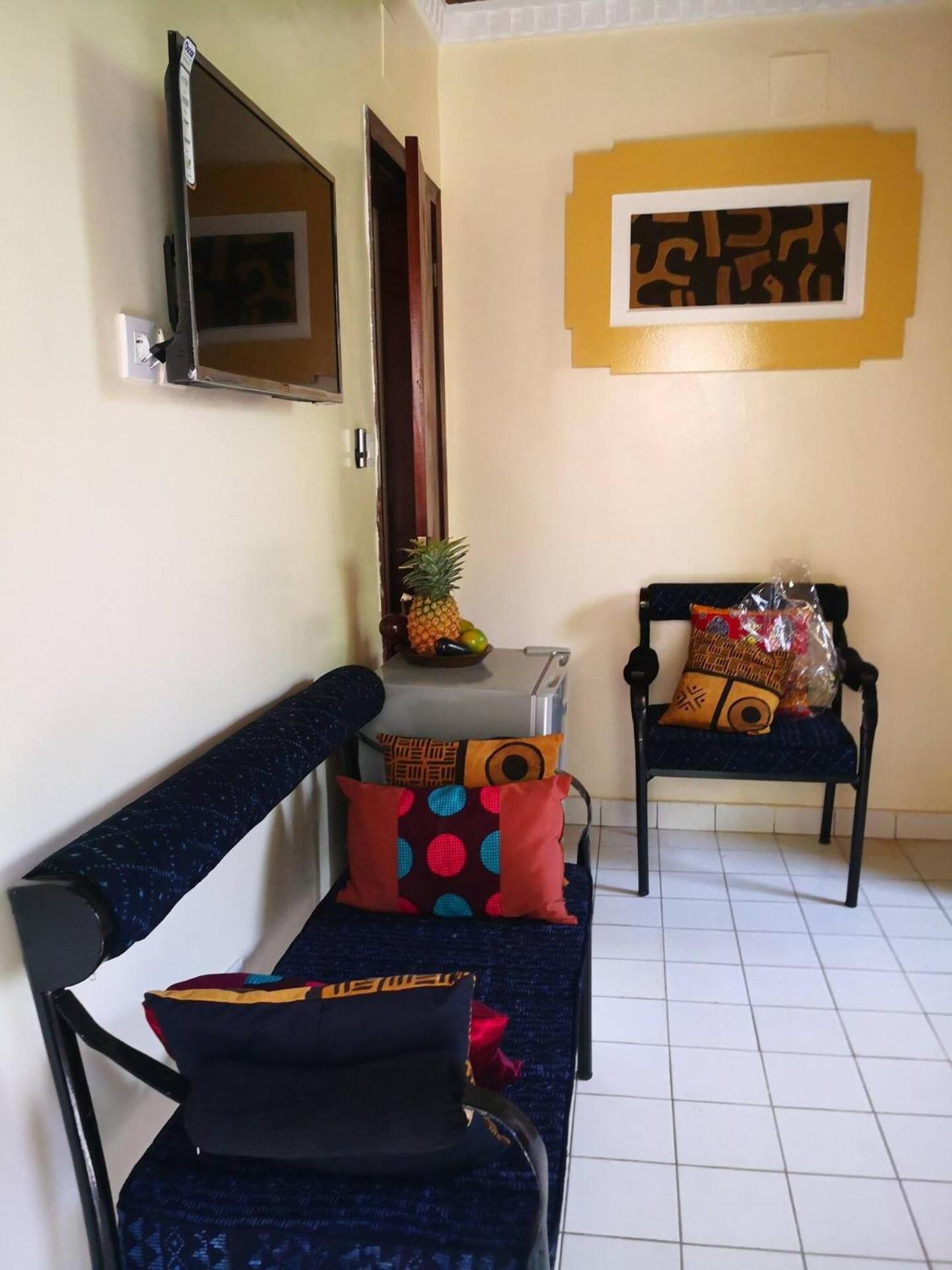 Tout Confort Avec Jardin Entree Bastos ياوندي المظهر الخارجي الصورة